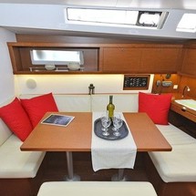 Beneteau Oceanis 45