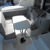 Lagoon 421
