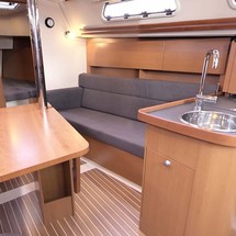 Hanse 325