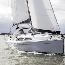 Hanse 325