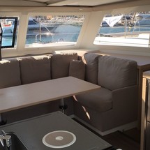 Fountaine Pajot Lucia 40