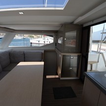 Fountaine Pajot Lucia 40