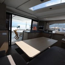 Fountaine Pajot Lucia 40
