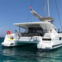 Fountaine Pajot Lucia 40