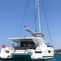 Fountaine Pajot Lucia 40