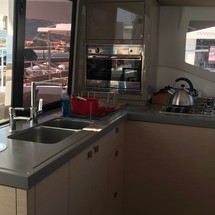 Fountaine Pajot Lucia 40