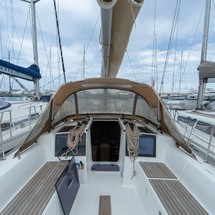 Dufour 350