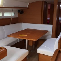Jeanneau Sun Odyssey 519