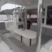 Lagoon 400