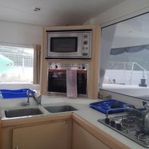 Lagoon 400