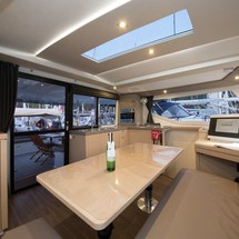 Fountaine Pajot Lucia 40