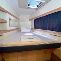 Fountaine Pajot Lucia 40