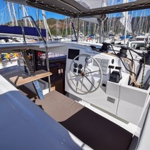 Fountaine Pajot Lucia 40
