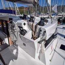Fountaine Pajot Lucia 40