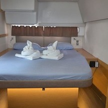 Fountaine Pajot Helia 44