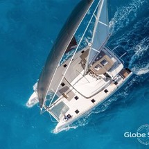 Lagoon 52
