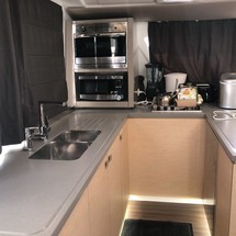 Fountaine Pajot Helia 44