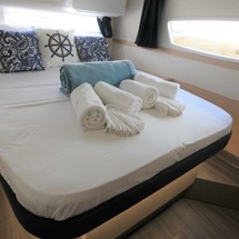 Fountaine Pajot Helia 44