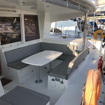 Lagoon 400