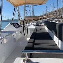 Lagoon 450 F