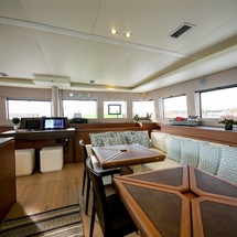 Lagoon 620