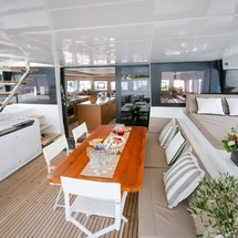 Lagoon 620