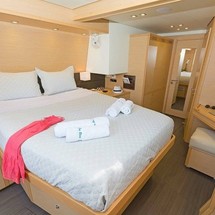Lagoon 560