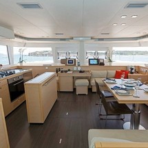 Lagoon 560