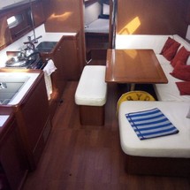 Beneteau Oceanis 40