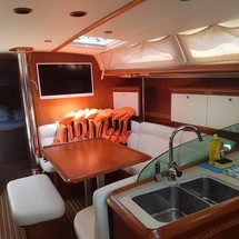 Jeanneau Sun Odyssey 43