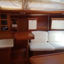 Jeanneau Sun Odyssey 43