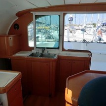 Lagoon 410