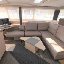 Fountaine Pajot Saona 47