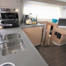 Fountaine Pajot Lucia 40