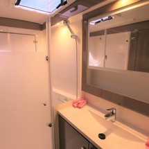 Fountaine Pajot Lucia 40