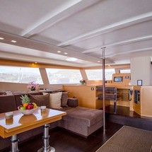 Fountaine Pajot Sanya 57