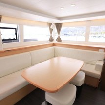 Lagoon 450 F
