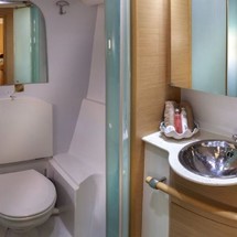 Lagoon 500