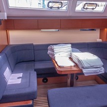 Bavaria Cruiser 51