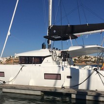 Lagoon 42