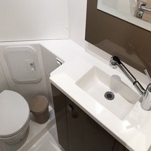 Fountaine Pajot Lucia 40