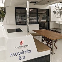 Fountaine Pajot Lucia 40