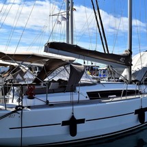 Dufour 412