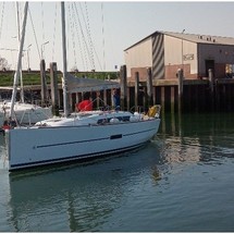 Dufour 310