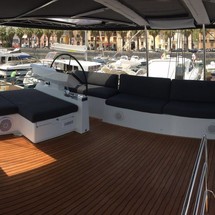 Lagoon 620