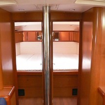 Beneteau Oceanis 54