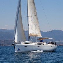 Beneteau Oceanis 43