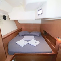 Beneteau Oceanis 54