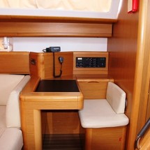 Jeanneau 53