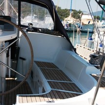 Jeanneau Sun Odyssey 37